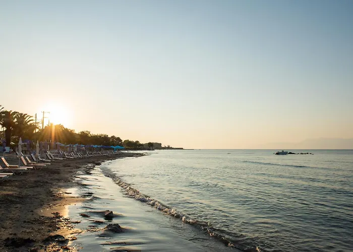 Ξενοδοχείο Aphrodite Corfu 3*