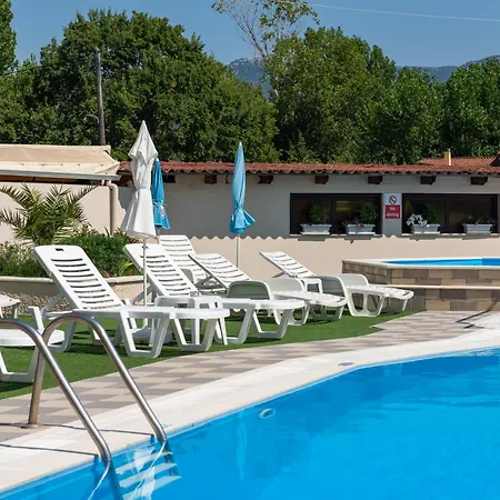 Aphrodite Corfu 3* Roda (Corfu)